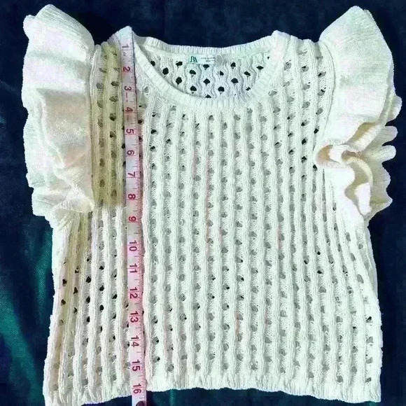 🔥Zara Knitted Top🔥 - Picture 3 of 6